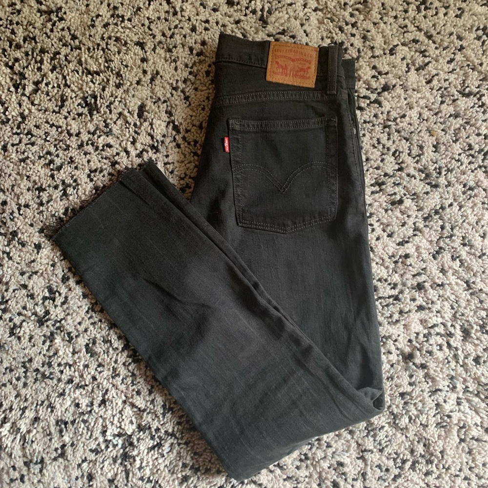 Levi’s wedgie fit jeans